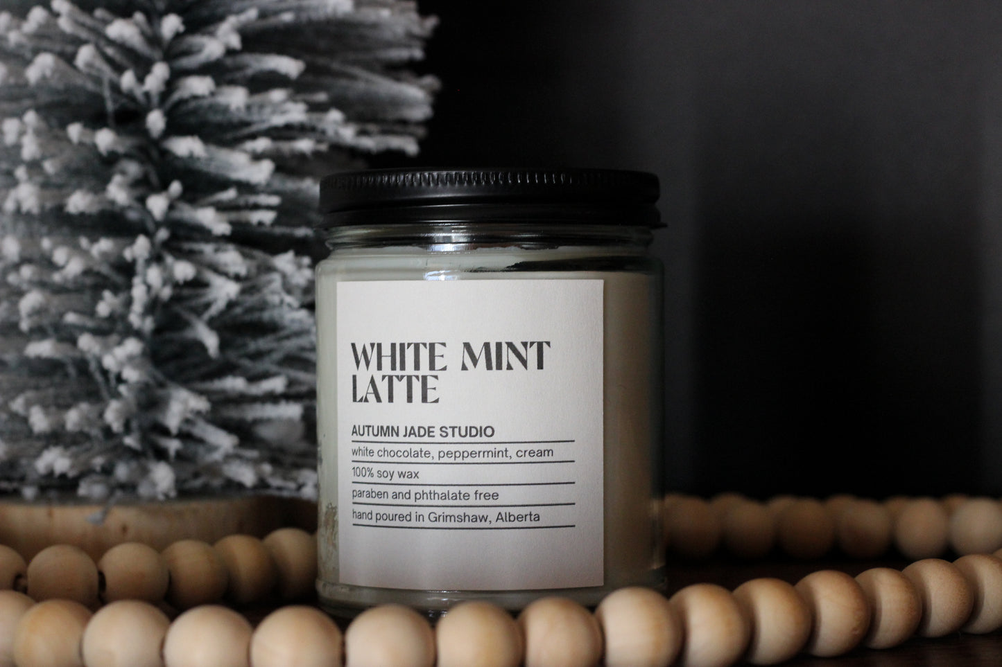 White Mint Latte // Wood Wick Candle