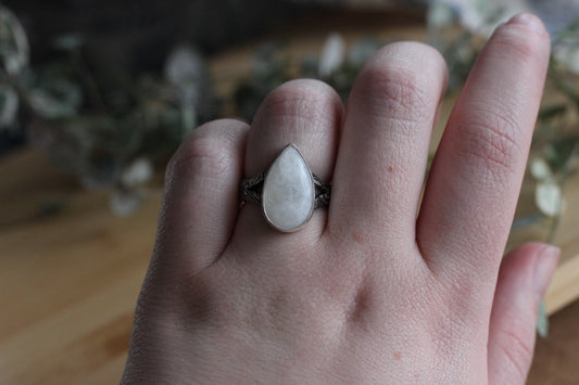 Rainbow Moonstone Ring // Size 8