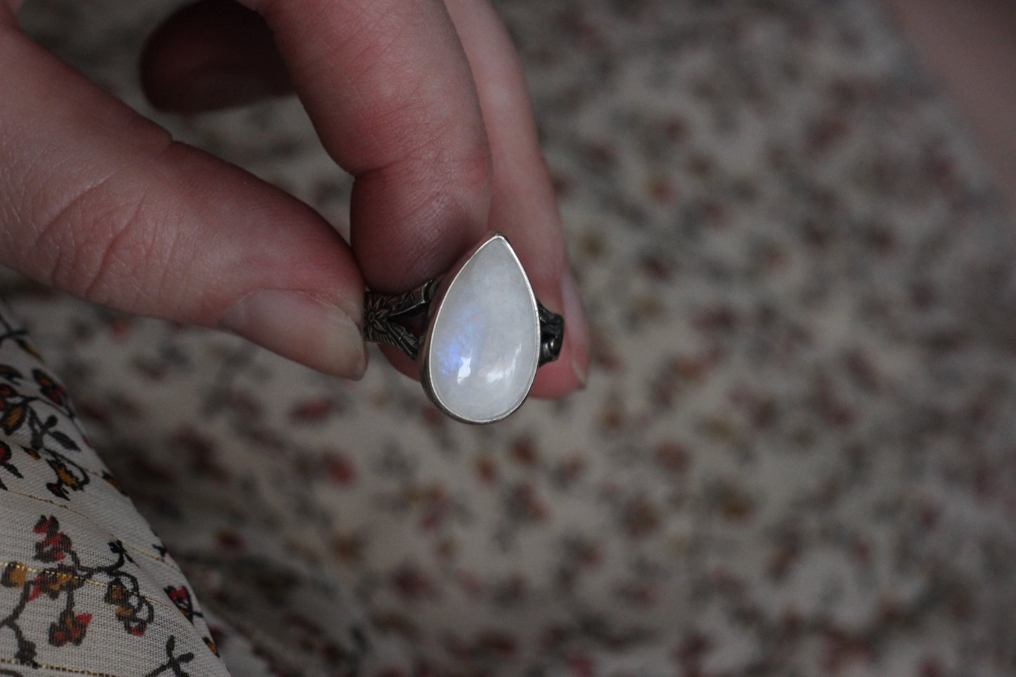 Rainbow Moonstone Ring // Size 8